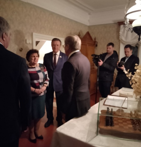 Министр транспорта РФ Виталий Савельев посетил Дом-музей В.И. Ленина