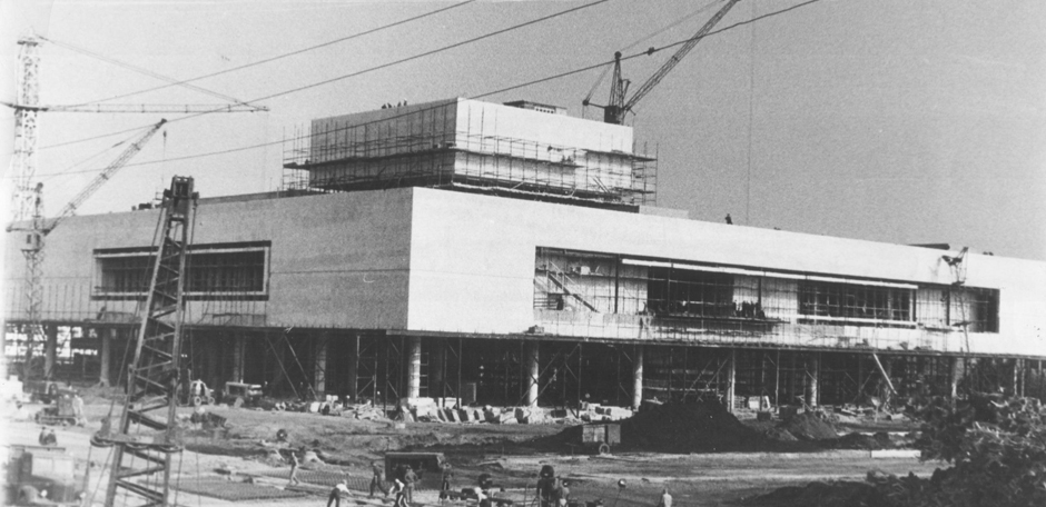 Архивное фото - строительство Ленинского мемориала