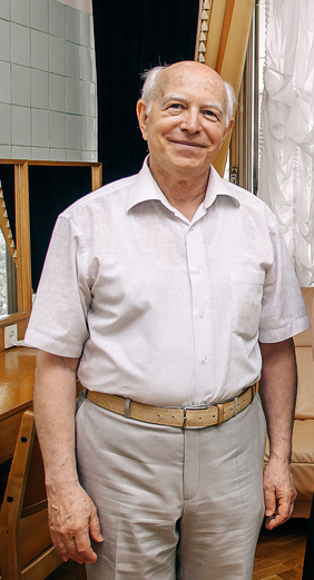Коллектив Ленинского мемориала поздравляет с 80-летием Евгения Тейтельмана