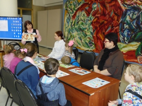 Реклама мыла XIX века и сказка Чуковского. Цикл «Всей семьей – в музей!» стартовал в Ленинском