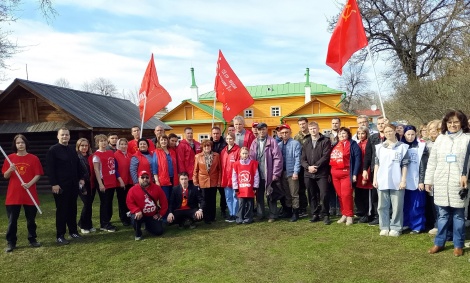 На традиционном Ленинском субботнике 