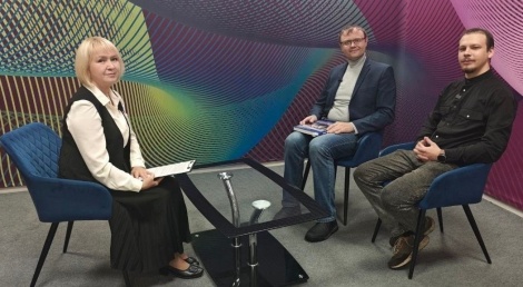 Гостями студии УлПравда ТВ стали ученый секретарь Ленинского мемориала Виталий Ошкин и заведующий музеем "Оружие Подвига" Андрей Гафуров   