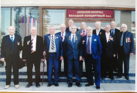 С праздником, дорогие строители! 